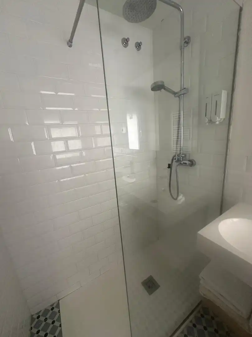 Baño de Piso en venta en León Capital  con Calefacción, Amueblado y TV