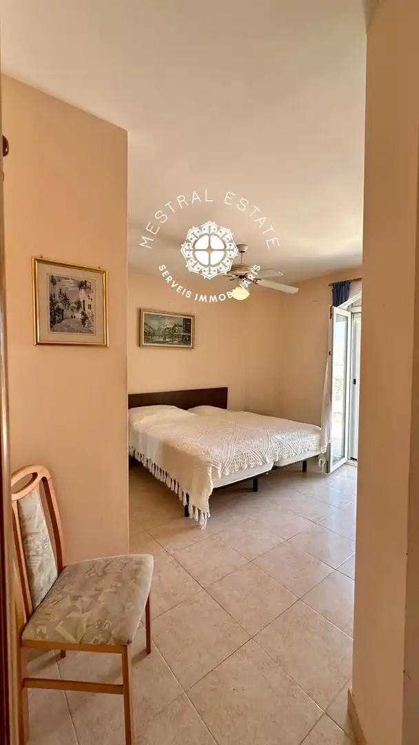Habitación de Casa adosada en venta en Cambrils con Calefacción, Terraza y Trastero