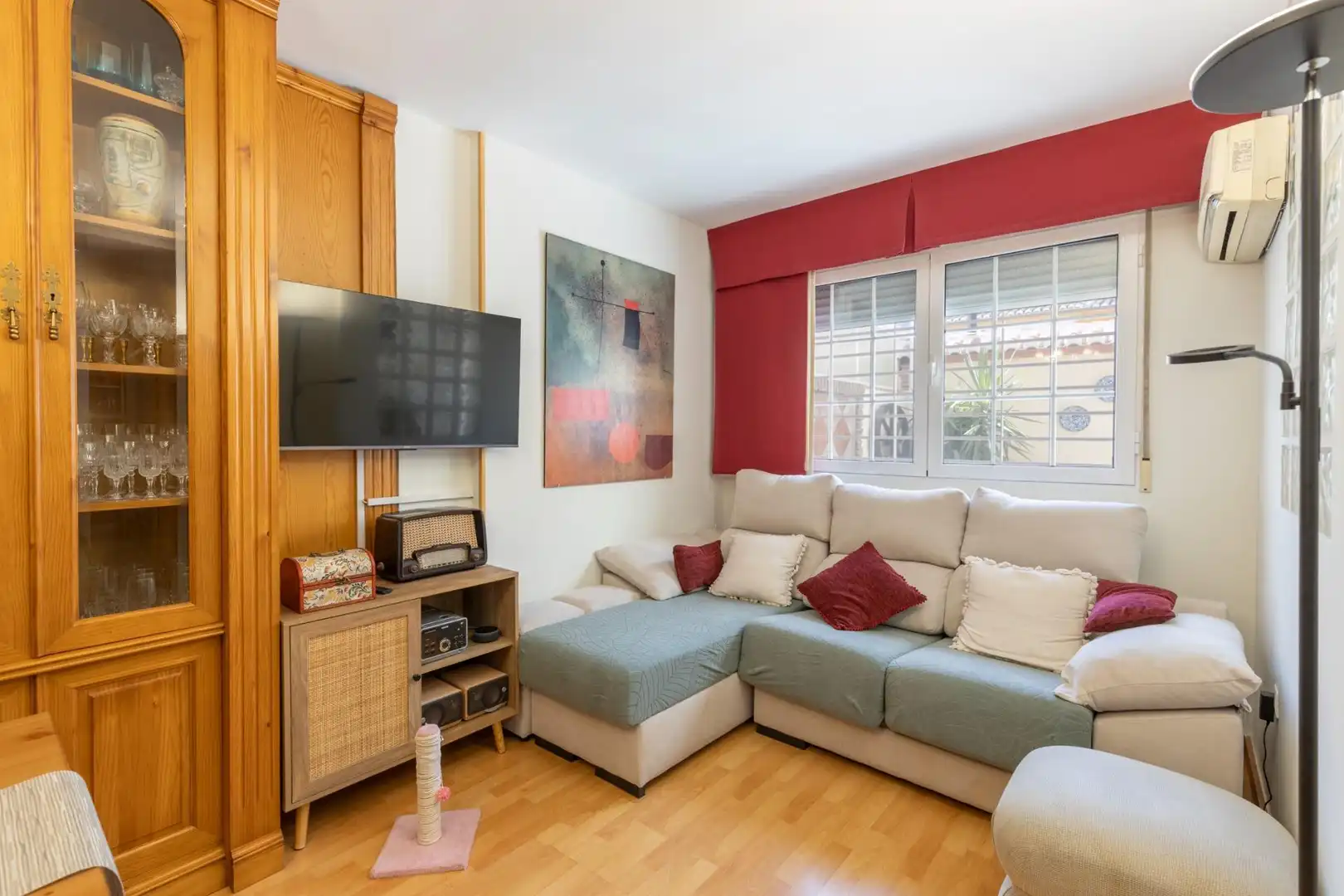 Wohnzimmer von Einfamilien-Reihenhaus zum Verkauf in Armilla mit Heizung und Abstellraum