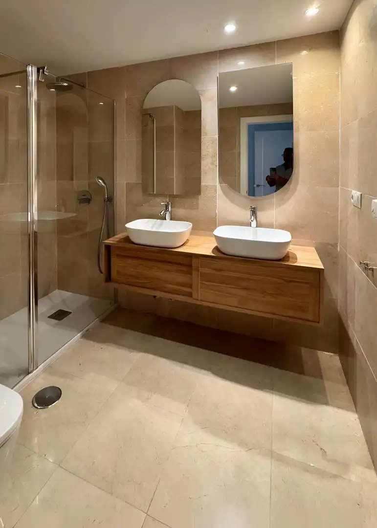 Bathroom of Apartments for sale in Marbella  with Air Conditioner, Heating and Terrace