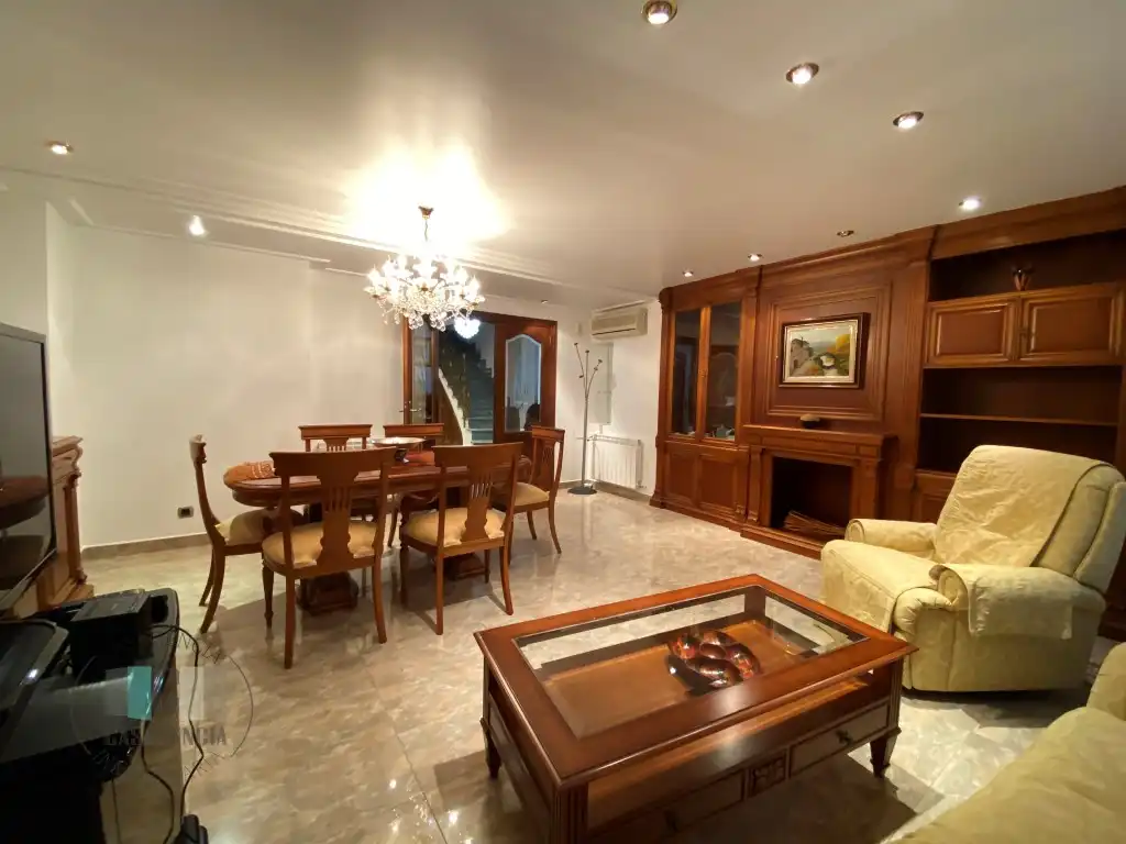 Maisonette zur Miete in Castellón de la Plana / Castelló de la Plana, Castellón