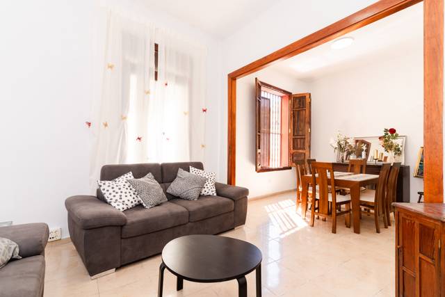 Piso en Venta en Calle San Vicente Ferrer en Toscal