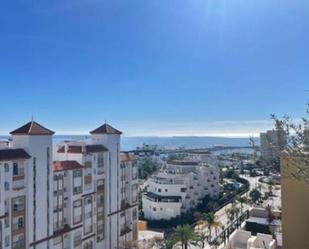 Exterior view of Attic to rent in Estepona  with Air Conditioner and Terrace