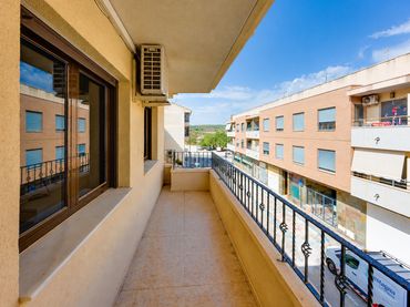 Mini appartamento con piscina in vendita a Calle el Calvario 9