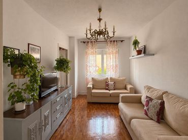 Piso con ascensor en venta en Numancia - San Fernando