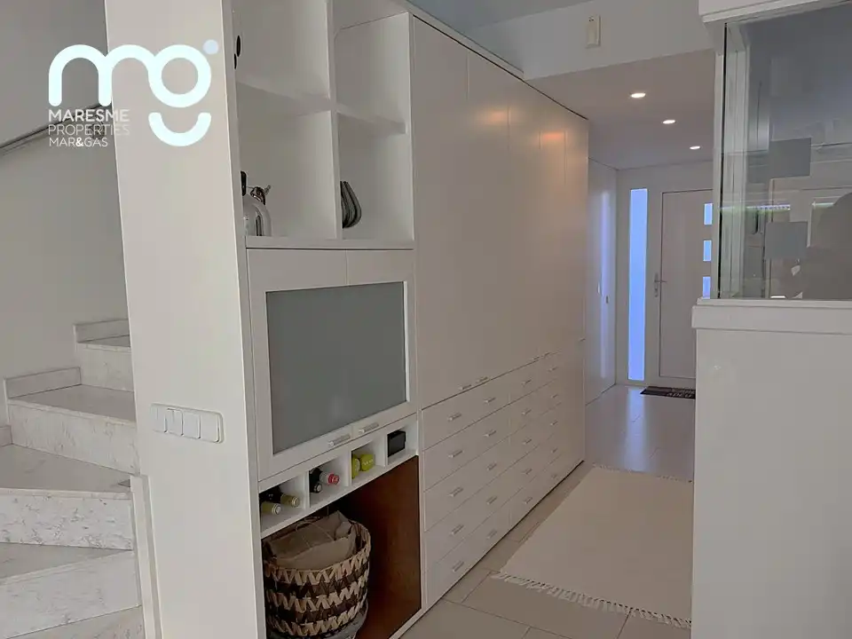 Cocina de Casa adosada en venta en Premià de Mar con Aire acondicionado, Calefacción y Jardín privado