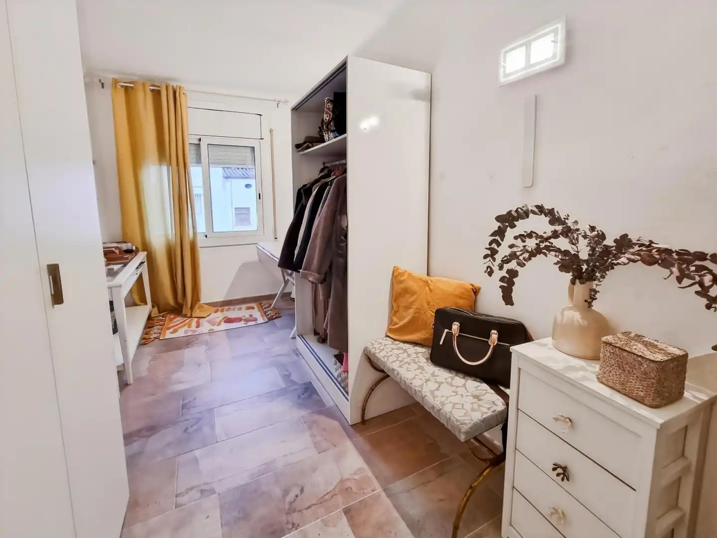 Habitación de Piso en venta en Mataró con Aire acondicionado, Calefacción y Alarma