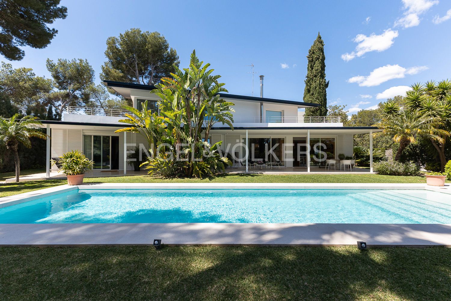 Exterior view of House or chalet for sale in Godella  with Air Conditioner, Heating and Private garden