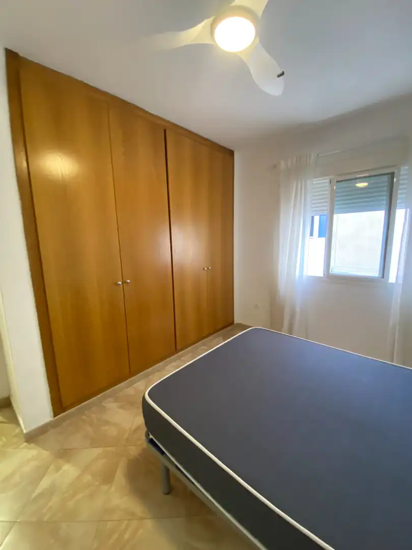Schlafzimmer von Wohnungen zur Miete in Málaga mit Klimaanlage, Möbliert und Waschmaschine