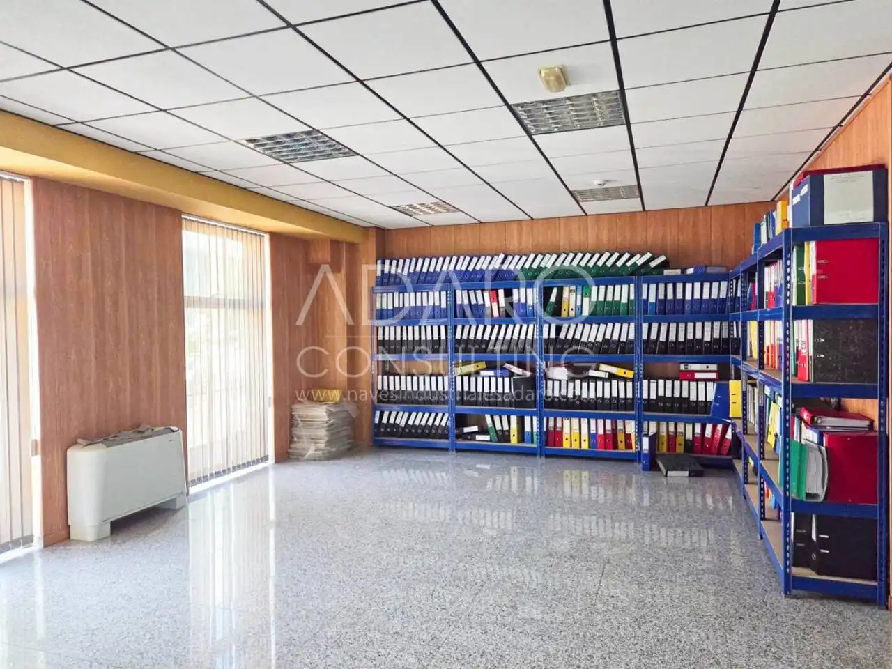Nave industrial en venta en Leganés con Alarma