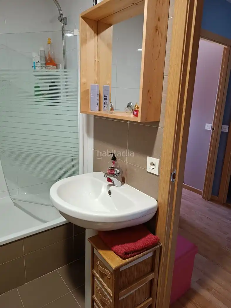 Wohnung mit Aufzug zum Verkauf in Avenida Vía de la Plata 33