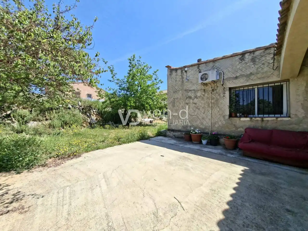 Country house zum Verkauf in Enguera mit Klimaanlage, Heizung und Privatgarten
