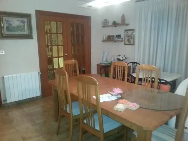 Menjador de Casa o xalet en venda en Castellón de la Plana / Castelló de la Plana amb Aire condicionat, Calefacció i Jardí privat