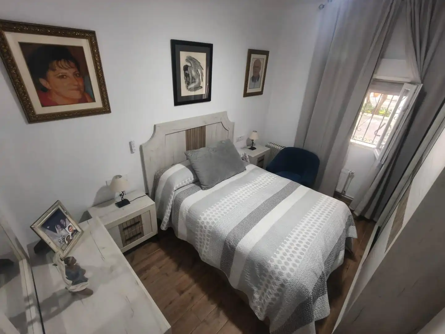 Dormitori de Casa o xalet en venda en Chiclana de la Frontera amb Aire condicionat, Jardí privat i Traster