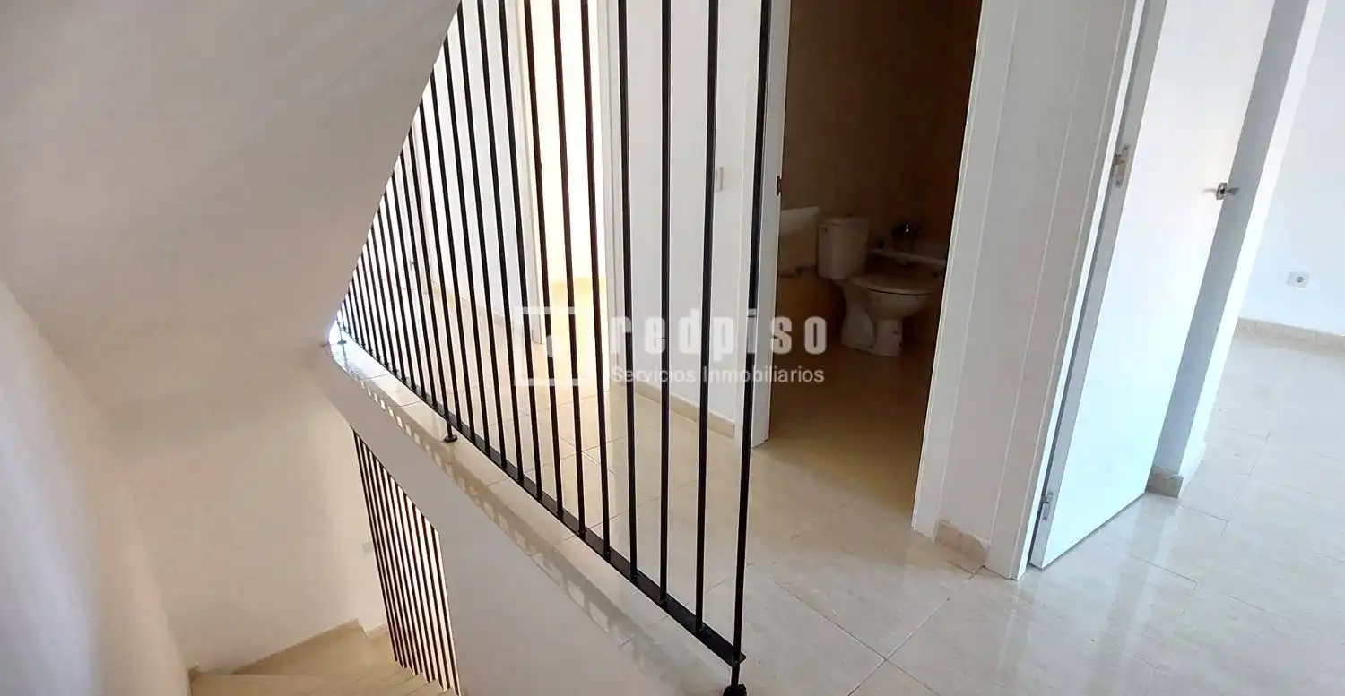 Casa o xalet en venda en Cebolla amb Aire condicionat, Calefacció i Jardí privat