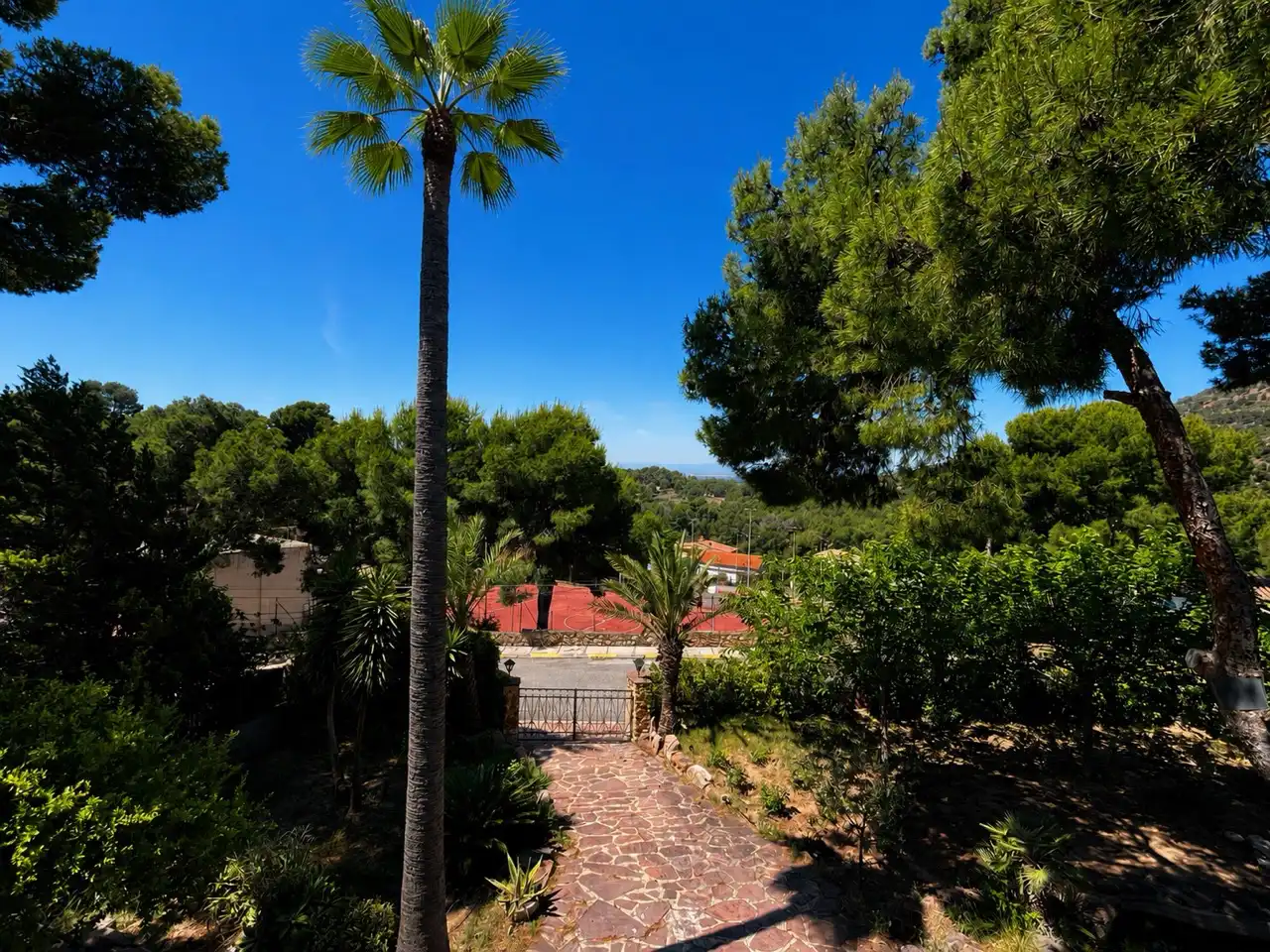 Villa mit Pool zum Verkauf in Urbanización el Paraíso, imagen 3