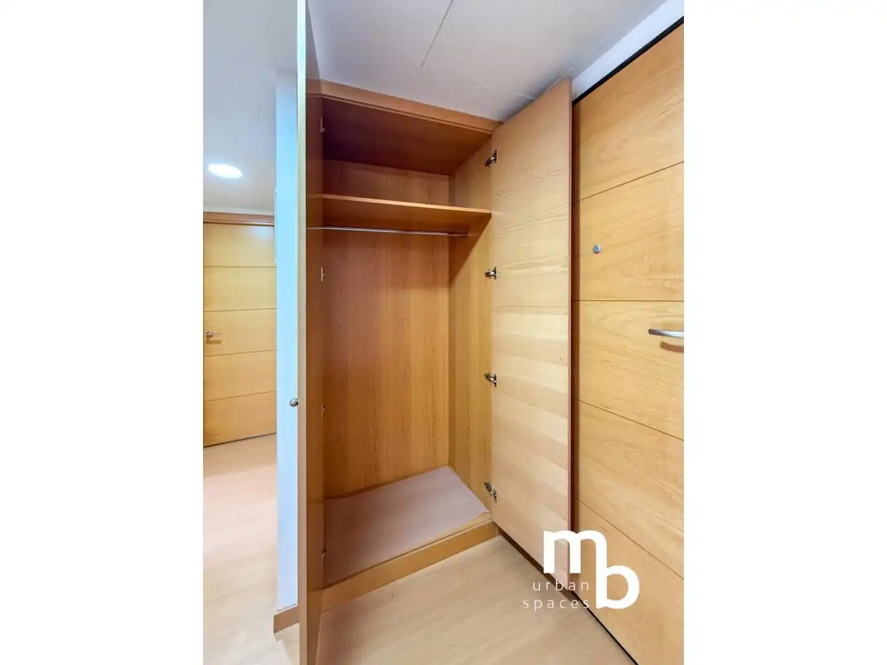 Flat for rent in Madrid  with Air Conditioner, Heating and Swimming Pool