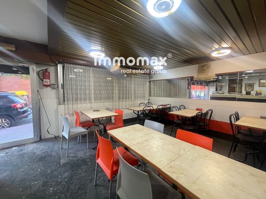 Local en venta en Esplugues de Llobregat con Aire acondicionado