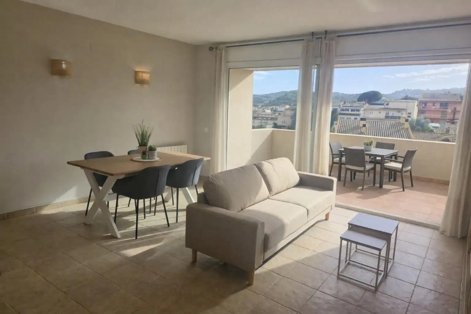 Piso en venta en Galceran de Requesens, Cabanyes - Mas Ambrós - Mas Pallí