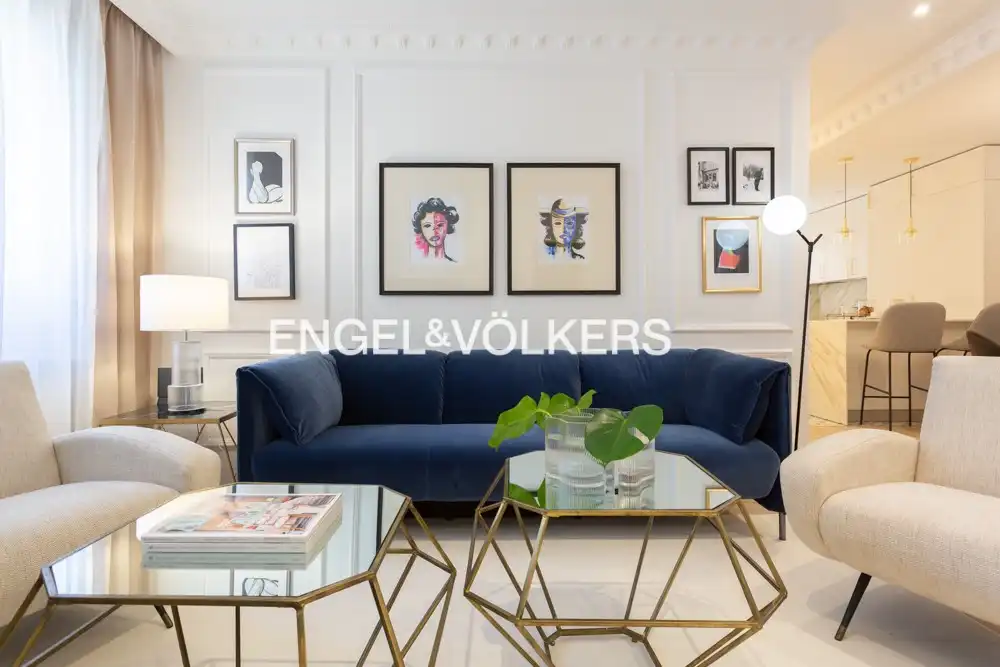 Sala de estar de Piso de alquiler en Madrid con Aire acondicionado, Calefacción y Amueblado