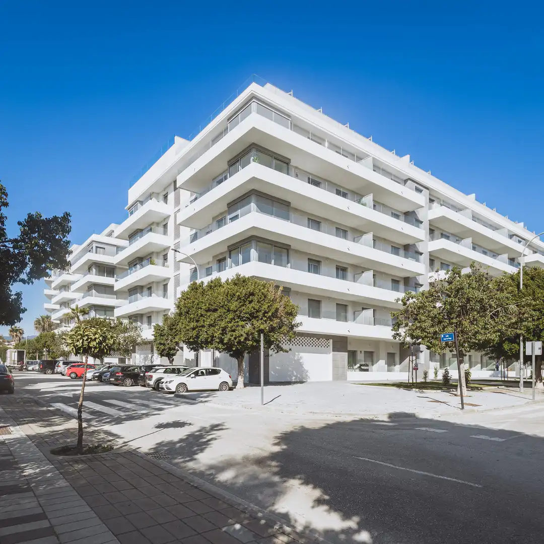 Vista exterior de Apartamento en venta en Marbella con Aire acondicionado, Terraza y Piscina
