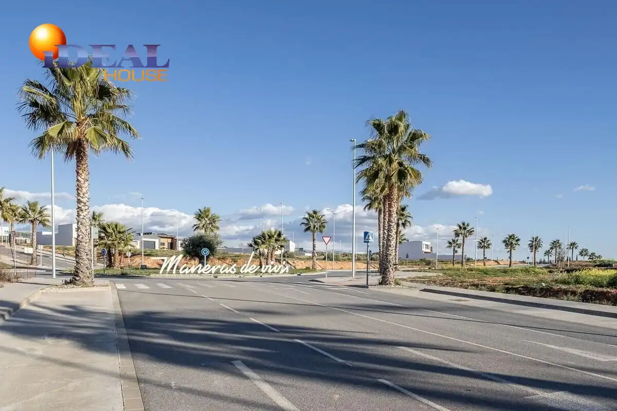 Terreny residencial en venda a Calle 18220 44, imagen 9