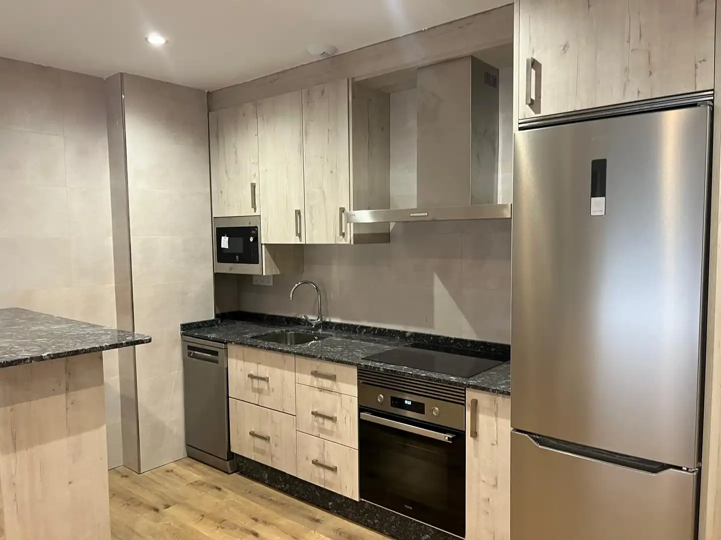 Cocina de Apartamento de alquiler en Concheiros - Fontiñas