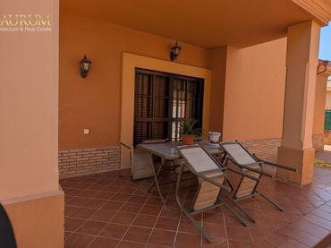 Chalet en venta en AVENIDA DE POLONIA, 16