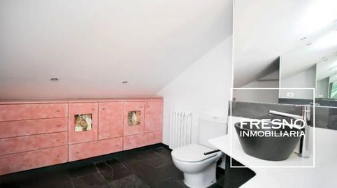 Foto 4 de Casa adosada en venta en Calle del Ibón de Trigoniero, Miralbueno, Zaragoza Capital