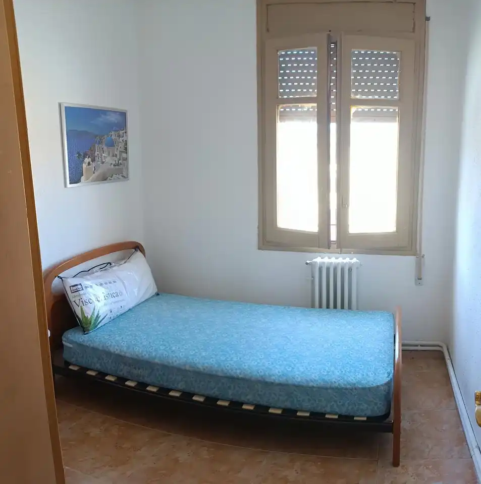 Habitación de Piso en venta en Calatayud con Calefacción y Amueblado