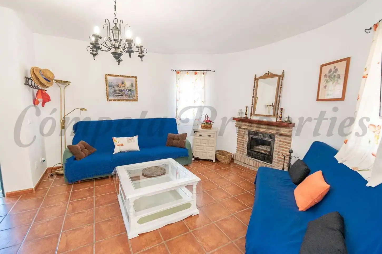 Casa con piscina in vendita a Torrox Pueblo, imagen 2