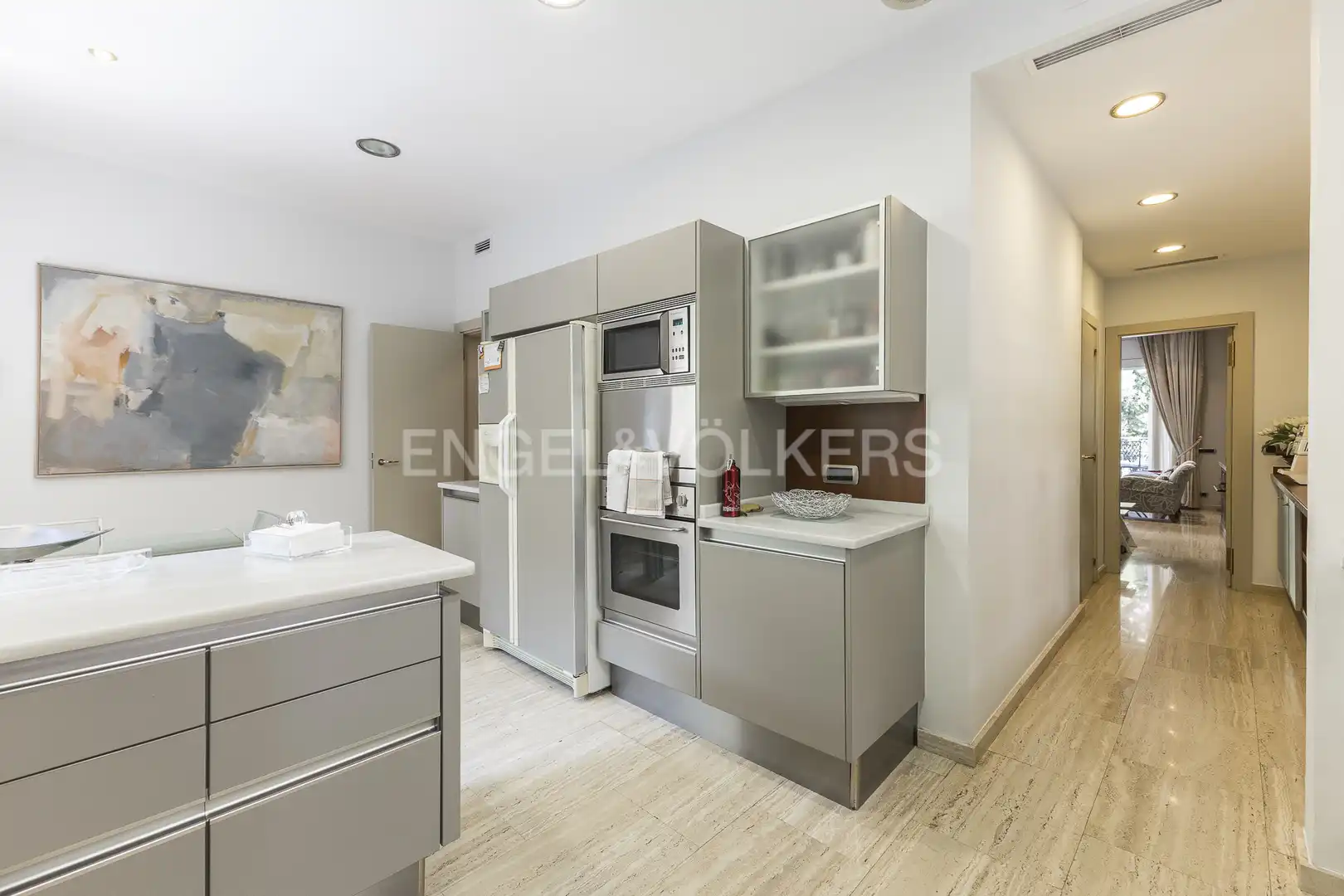 Cocina de Casa o chalet en venta en Barcelona con Aire acondicionado, Calefacción y Jardín privado