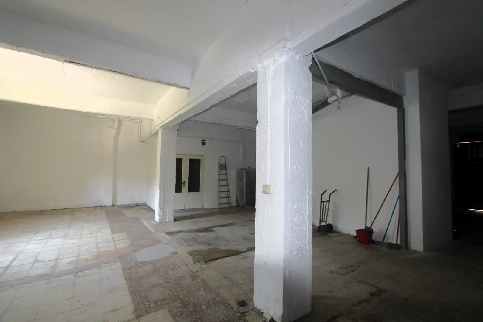 Business premises for sale in Ugao- Miraballes, imagen 18
