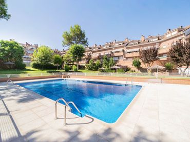 Appartamento con piscina in vendita a Sevilla la Nueva
