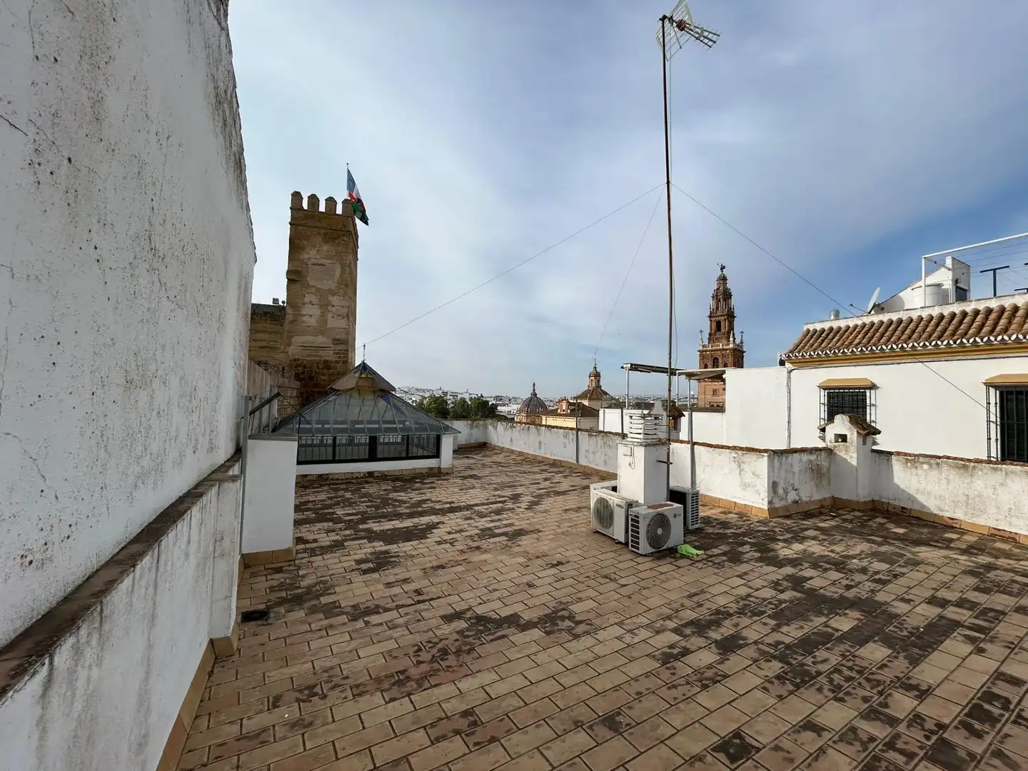 Casa adosada en venta en Carmona