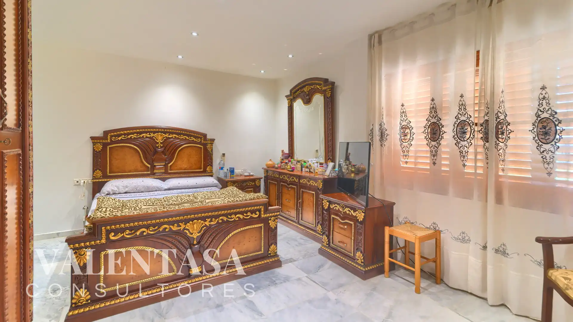 Bedroom of Houses for sale in L'Eliana  with Air Conditioner, Heating and Private garden