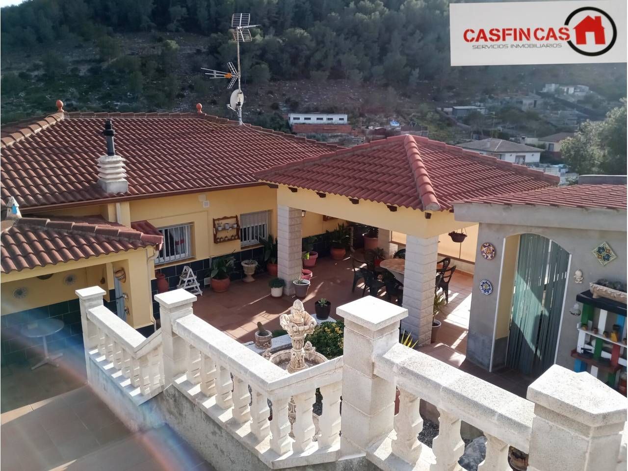 Terrassa de Casa o xalet en venda en Cunit amb Aire condicionat, Calefacció i Jardí privat
