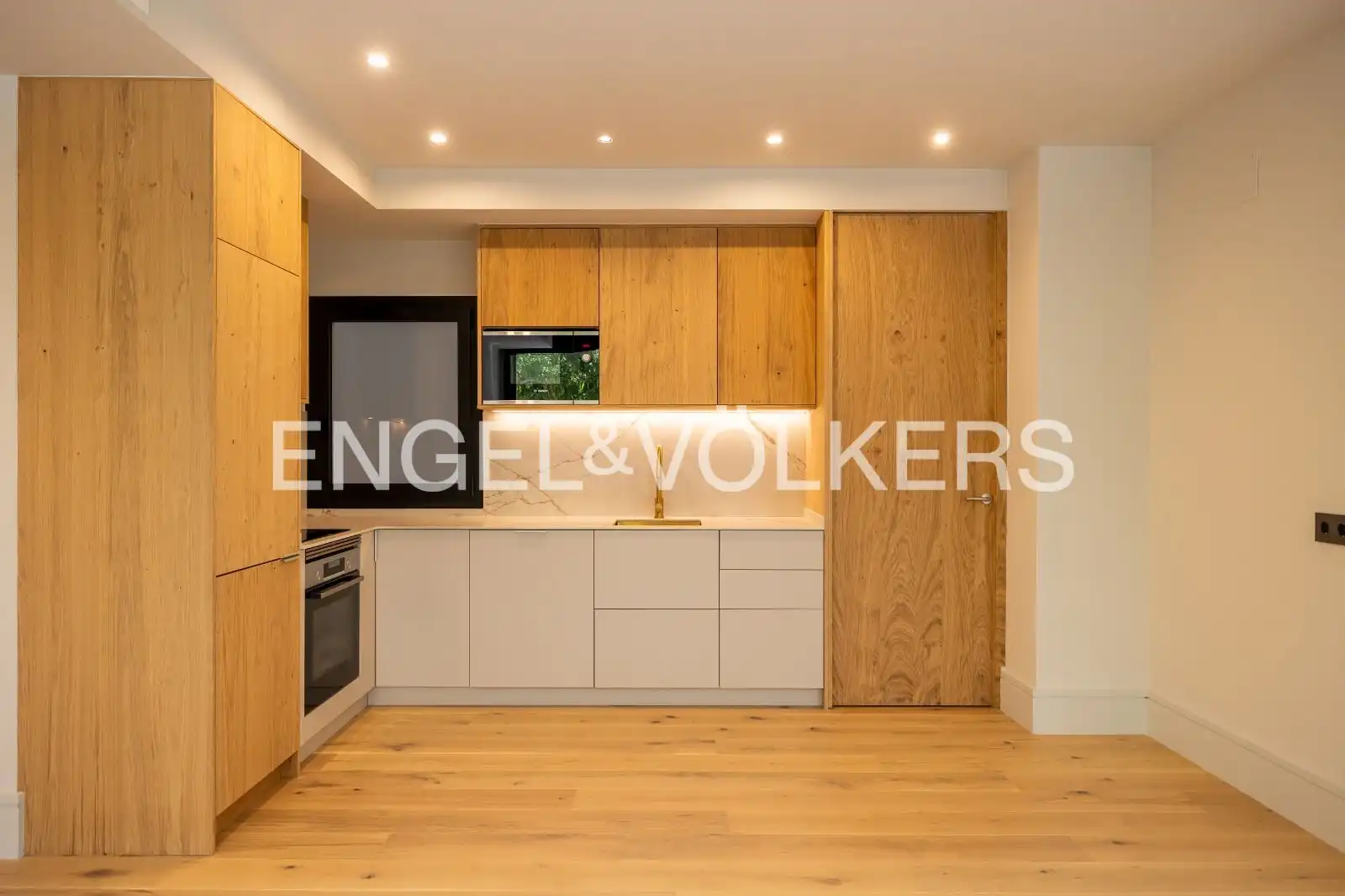 Cocina de Piso en venta en Barcelona con Aire acondicionado, Calefacción y Parquet