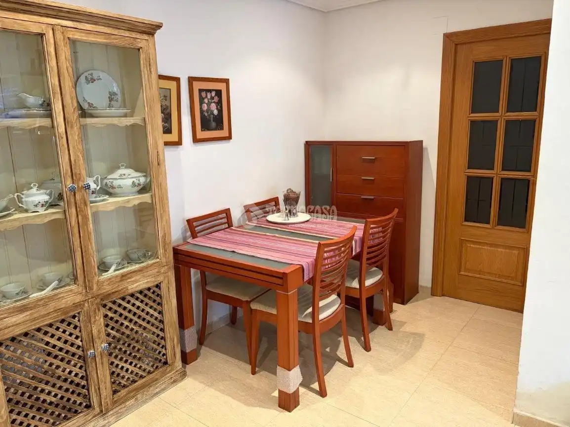 Piso con ascensor en venta en Levante, imagen 2