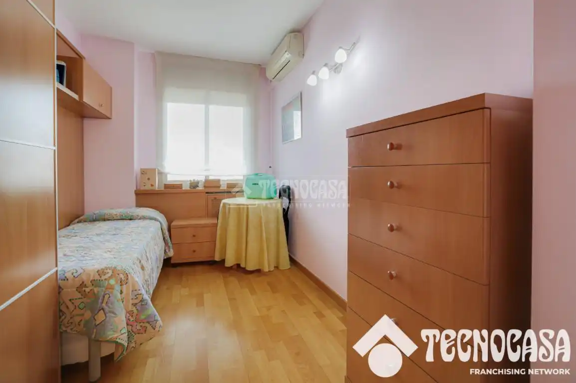 Habitación de Ático en venta en Barcelona con Balcón