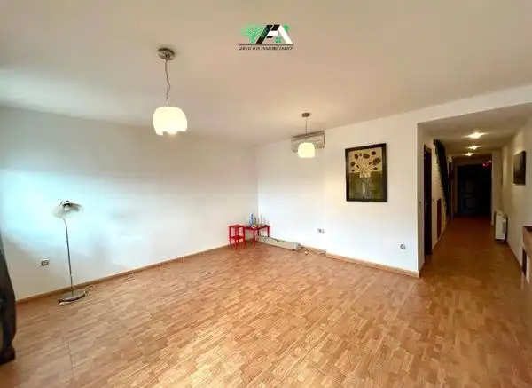 Appartamento con terrazza in vendita a Calle de las Hijas de la Caridad, imagen 5