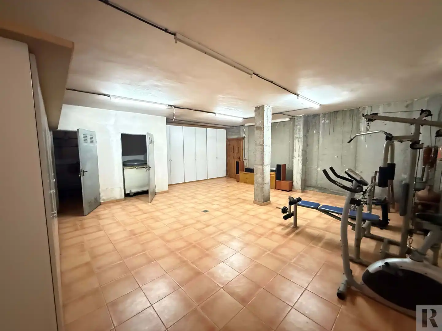 Casa adosada en venta en Avinguda Francesc Macià, Avià