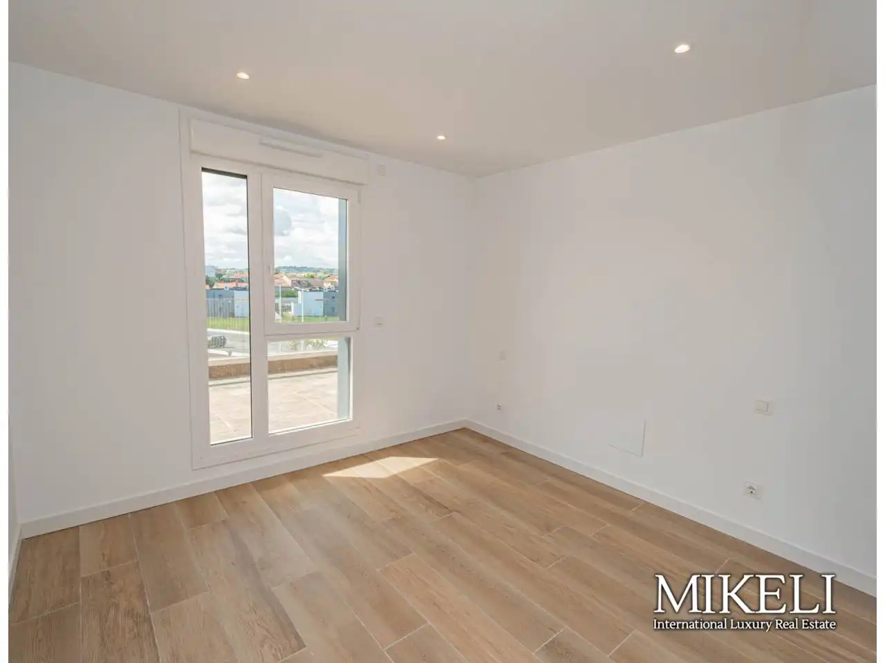 Habitación de Piso de alquiler en Santa Cruz de Bezana con Calefacción, Terraza y Trastero