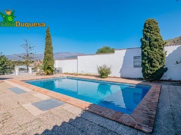 Villa con piscina in vendita a Los Tablones - La Garnatilla