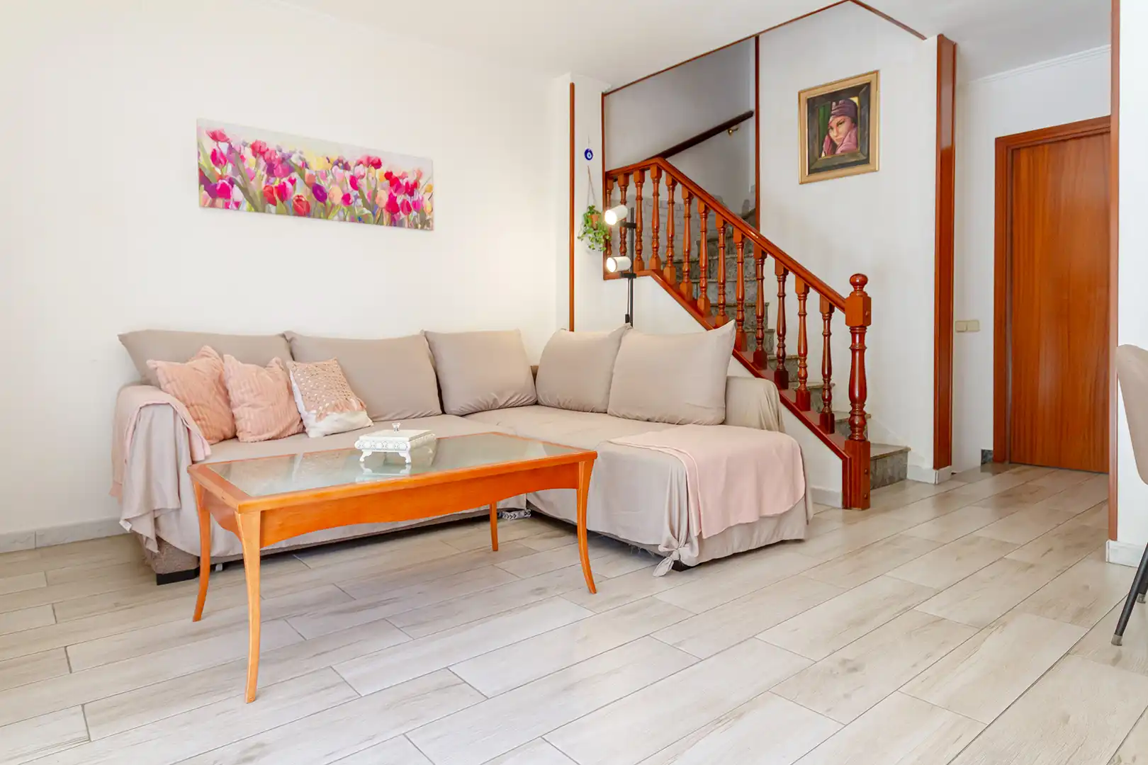 Sala de estar de Casa adosada en venta en Martorell con Calefacción, Jardín privado y Horno