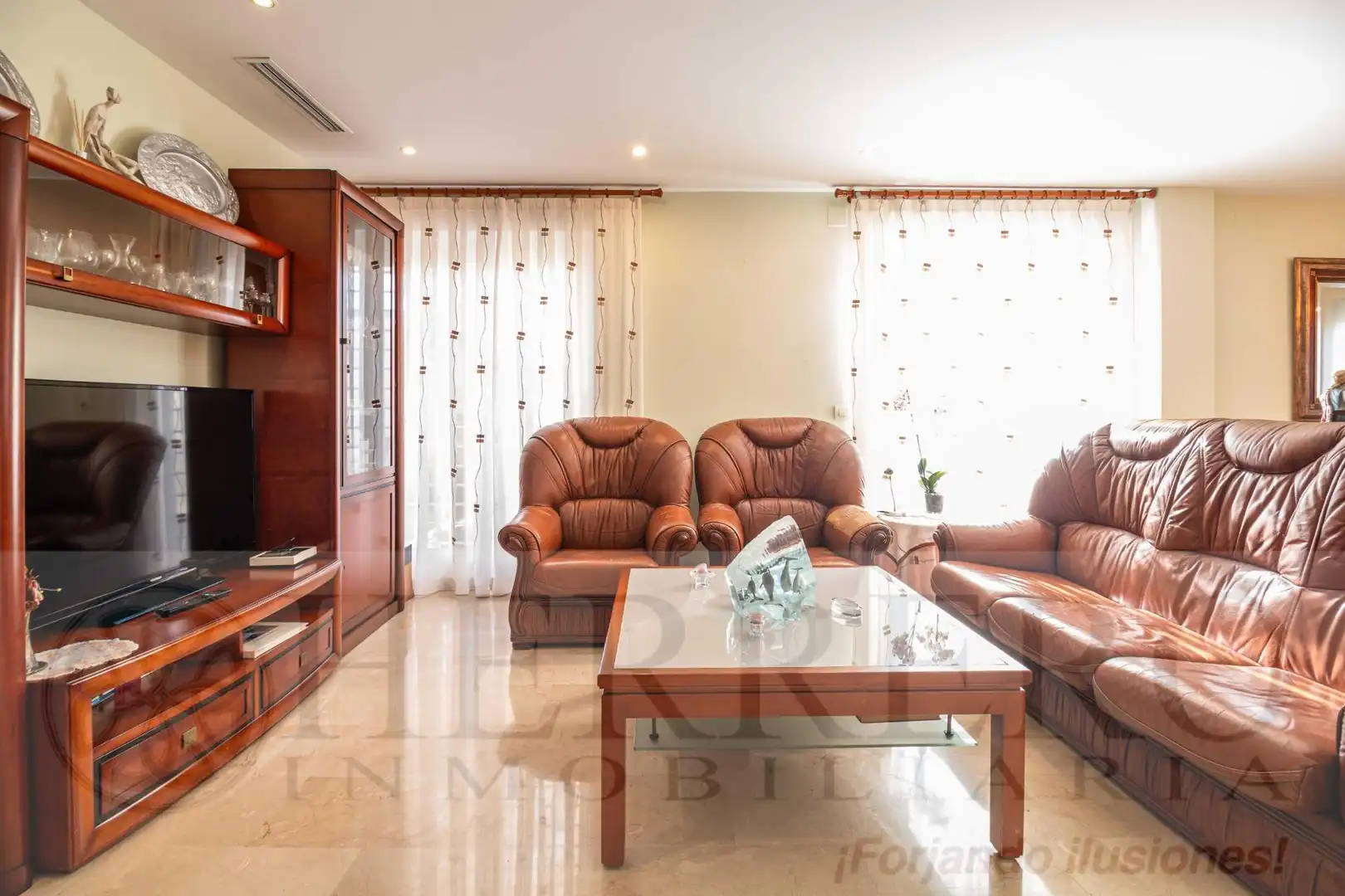 Sala de estar de Casa o chalet en venta en Gandia con Aire acondicionado, Calefacción y Jardín privado