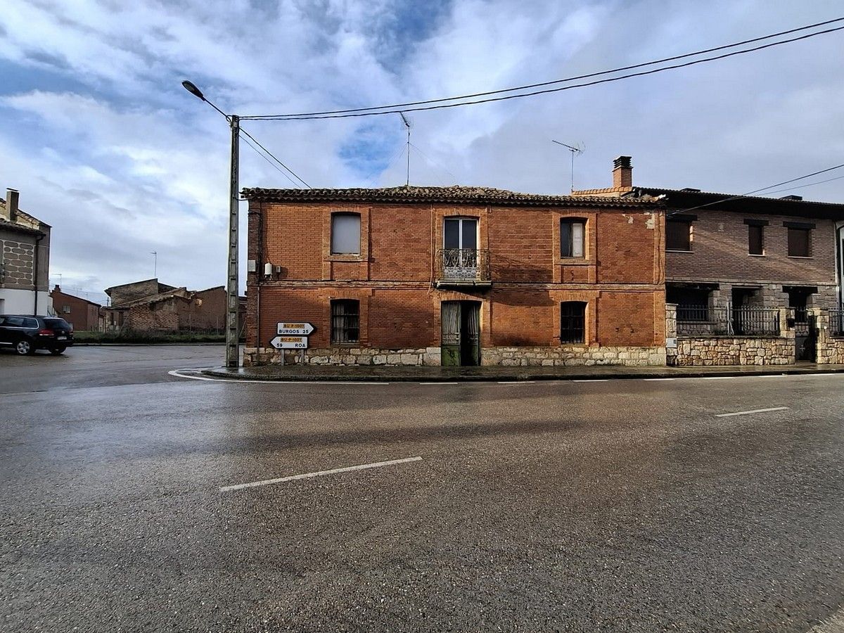 Exterior view of House or chalet for sale in Presencio