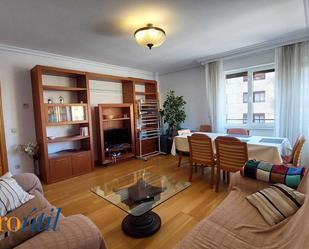 Living room of Flat to rent in Salamanca Capital  with Balcony