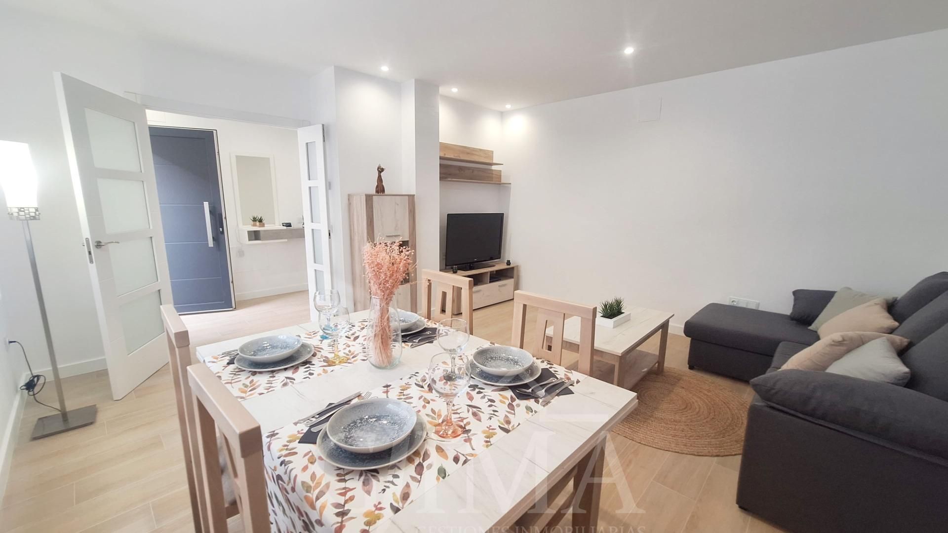 Esszimmer von Einfamilien-Reihenhaus zum verkauf in Tomelloso mit Klimaanlage, Heizung und Terrasse
