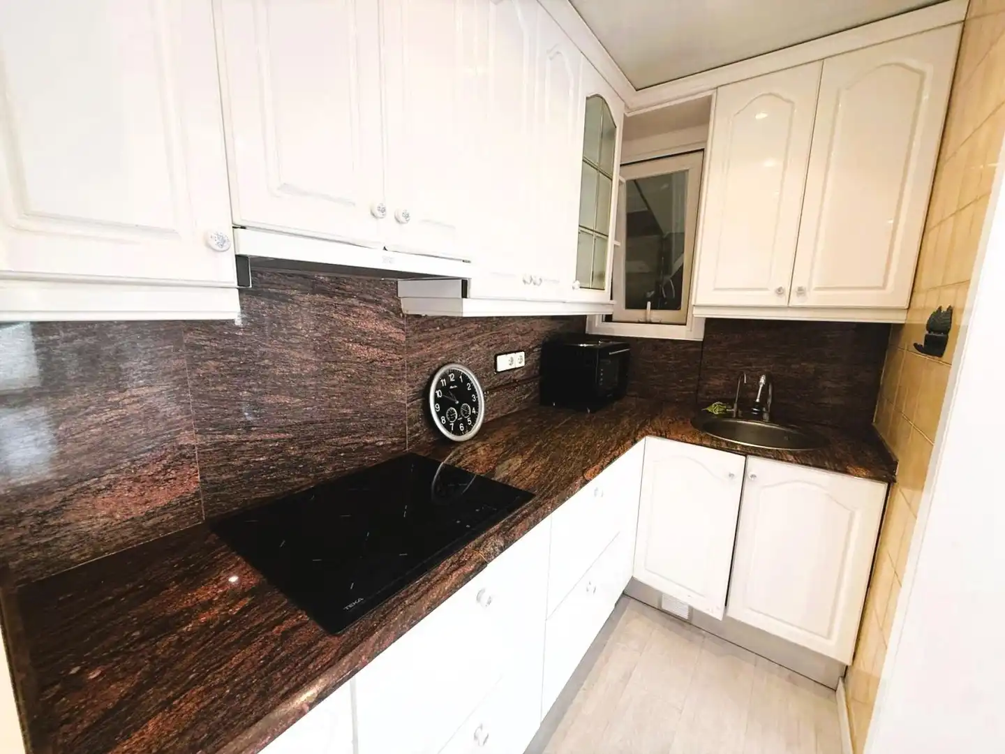 Piso con terraza en venta en Can Moré - Santa Anna - Can Feliu de Merola, imagen 9